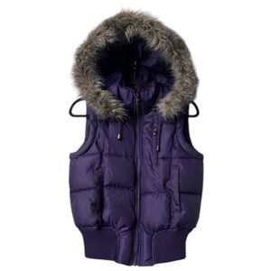 NWOT Women's Small Purple Puffer Vest‎ Faux Fur Hooded Ski Resort Chalet Hiking